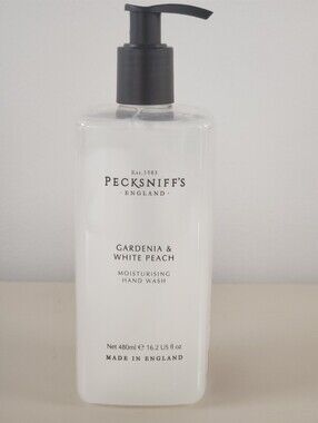 Pecksniff's Gardenia & White Peach Moisturising Hand Wash — MADE IN ENGLAND